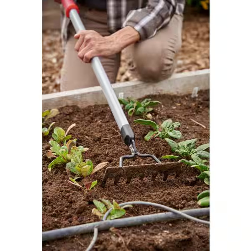 Comfortgel 7-Tine Extended Reach Tine Rake